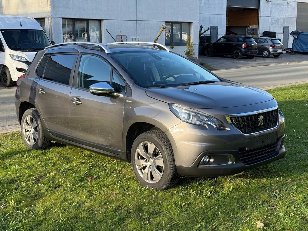 Peugeot 2008 Style, Auto's, Peugeot, Voorwielaandrijving, Stof, Zwart, Handgeschakeld