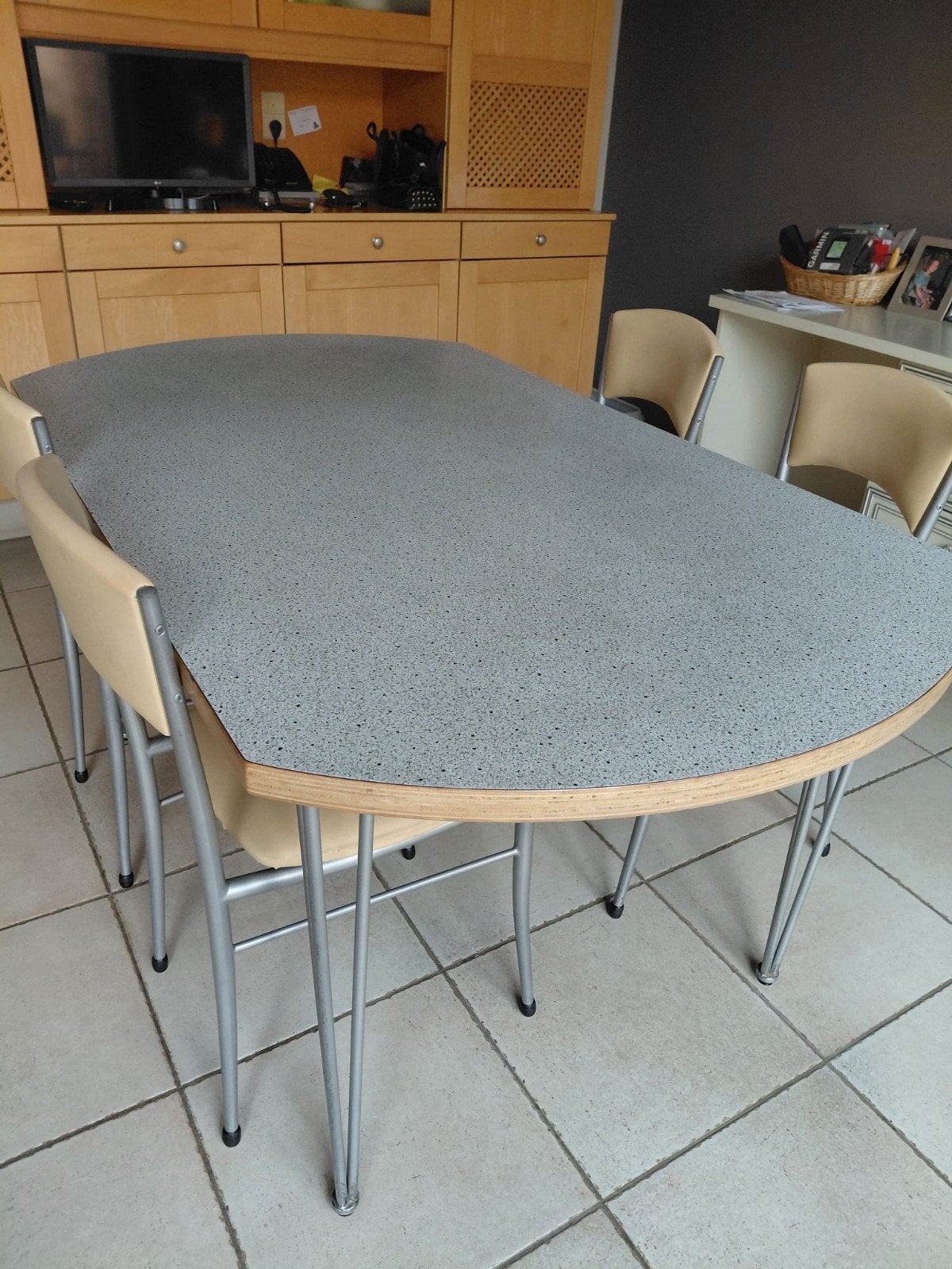Table de cuisine avec 4 chaises, Enlèvement, Utilisé