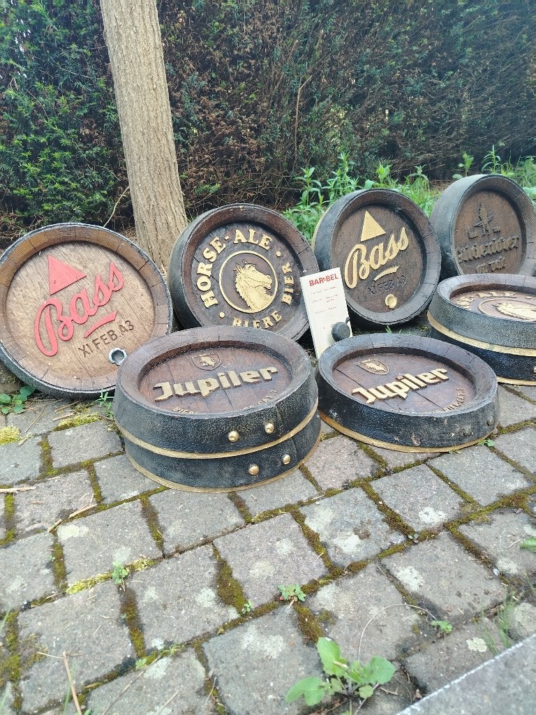 Bier tonnetjes, Enlèvement
