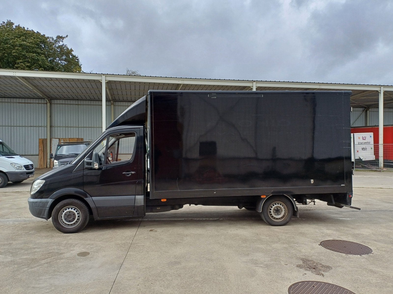 Mercedes Sprinter 513 Meubelbak Euro5b met Airco, Auto's, Euro 5, Zwart, Zwart, Mercedes-Benz
