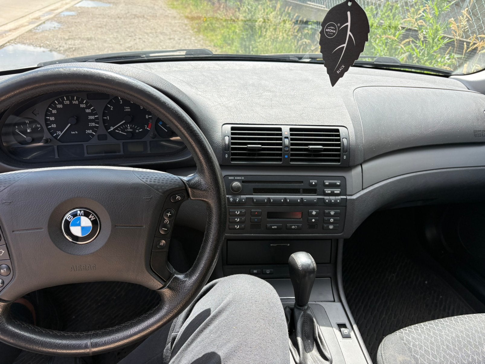 BMW 316TI GEKEURD VOOR VERKOOP, Auto's, BMW, Automaat, 4 zetels, Achterwielaandrijving, 4 cilinders