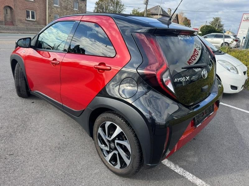 Toyota Aygo 1.0L CVT X Air pulse intérieur CUIR, Rouge, Achat, 998 cm³, Euro 6