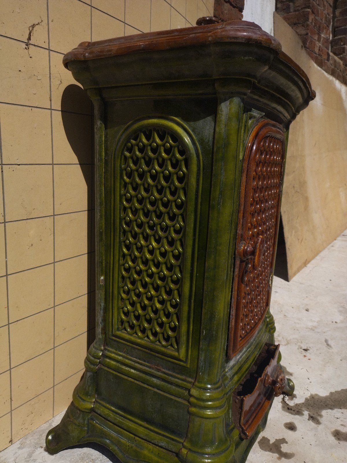 Ancien poêle à charbon, Enlèvement