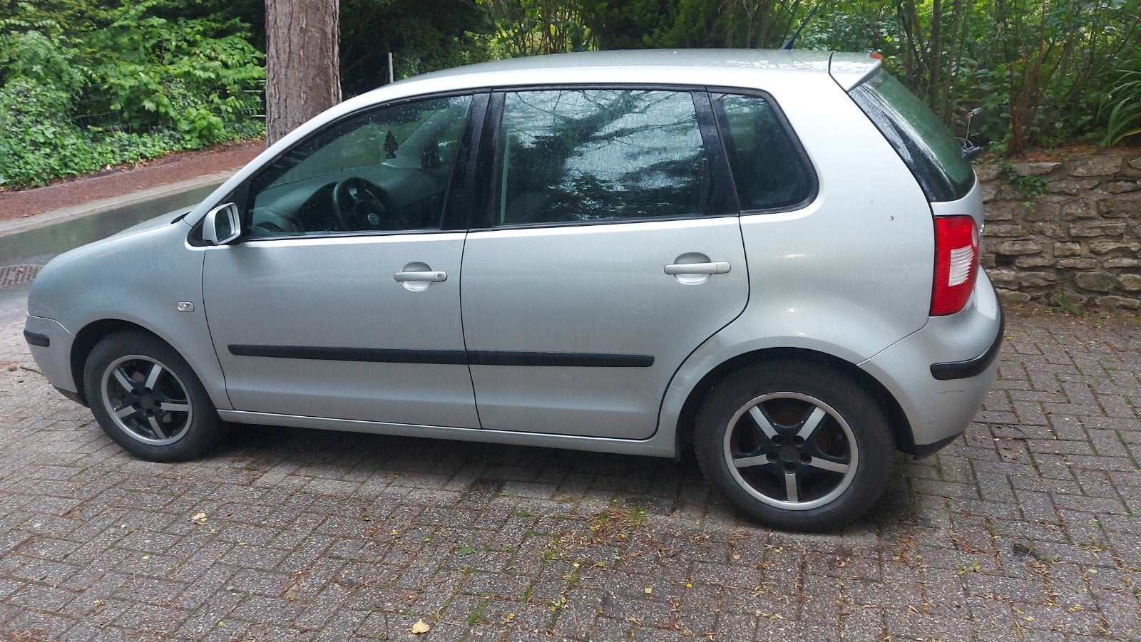 Volkswagen polo 1.2 essence année 2002, Achat, Rétroviseurs électriques, Boîte manuelle, 5 portes
