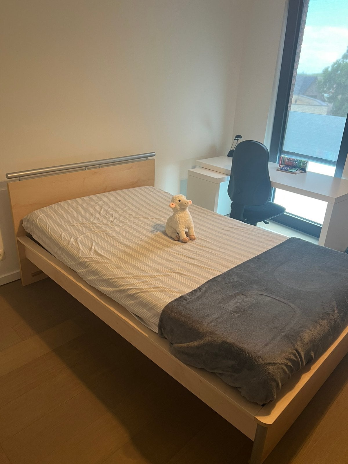 Gratis (twijfelaar) bed, Huis en Inrichting, Slaapkamer | Bedden, Ophalen, Zo goed als nieuw, Twijfelaar