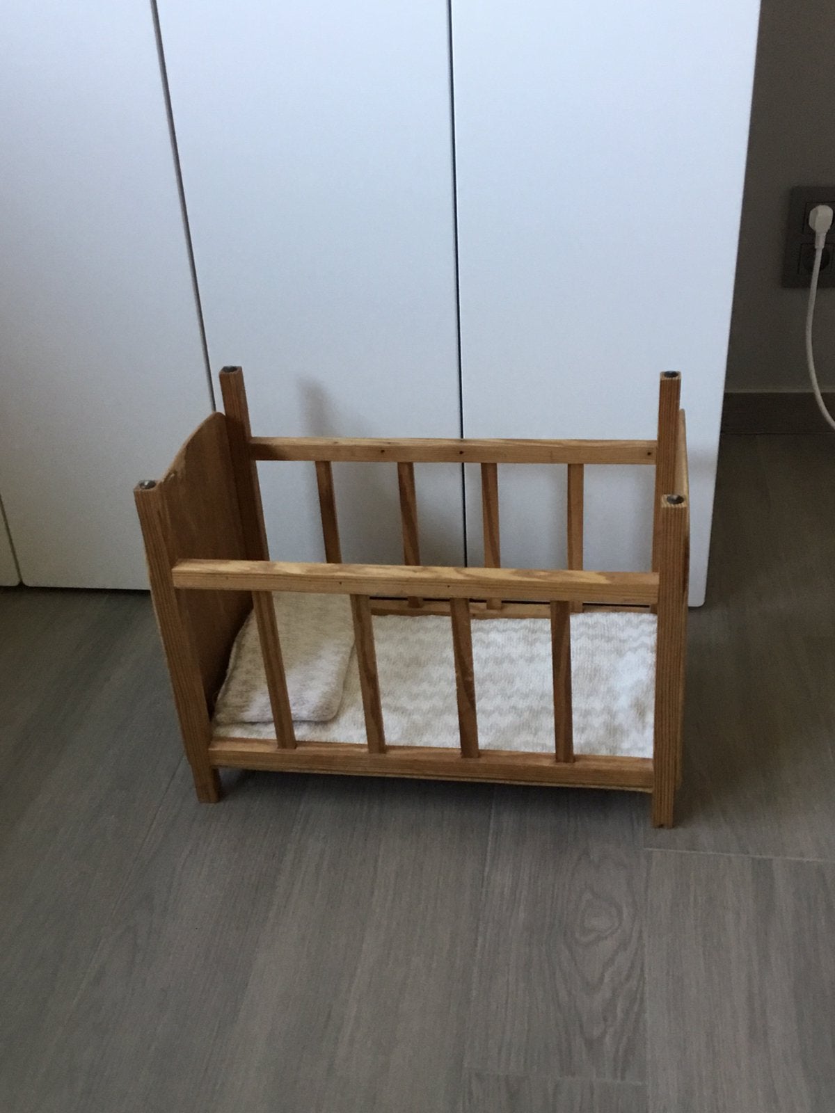 Poppenbedje, Ophalen, Zo goed als nieuw