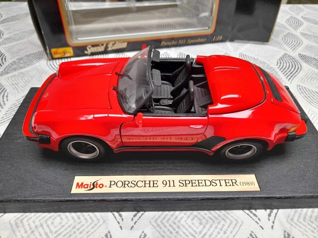 Porsche 1/18., Ophalen of Verzenden, Maisto