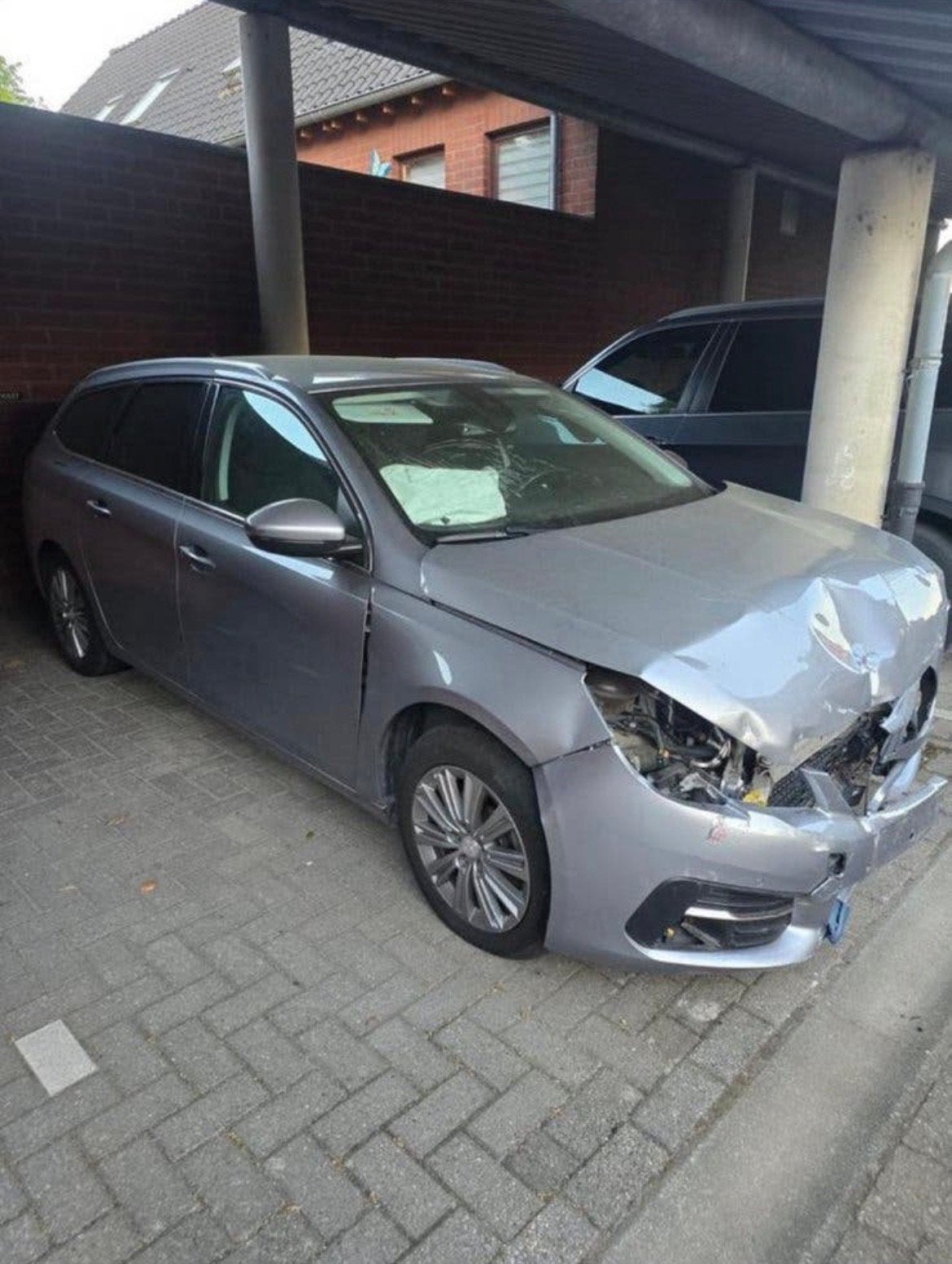 Peugeot 308 automatique ( accidente ), Autos, Argent ou Gris, Achat, Euro 6, Entreprise