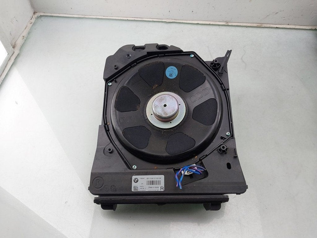 HAUT PARLEUR / ENCEINTE BMW 3 serie (F30) (|65139210150|), Utilisé, BMW, Petuelring 130
80809  München, DE, Bayerische Motoren Werke AG