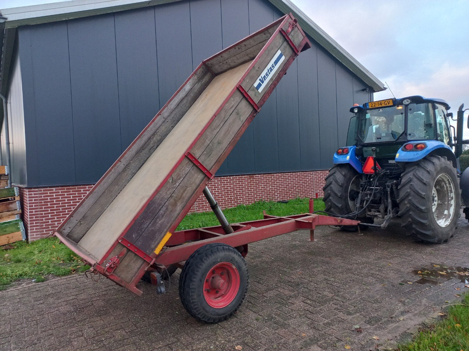 Vestas 1 asser kipper kiepwagen landbouwkieper, Ophalen