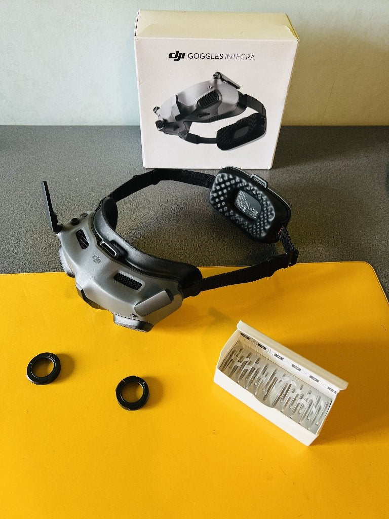 DJI Goggles Integra (zo goed als nieuw), Hobby en Vrije tijd, Ophalen of Verzenden, Zo goed als nieuw