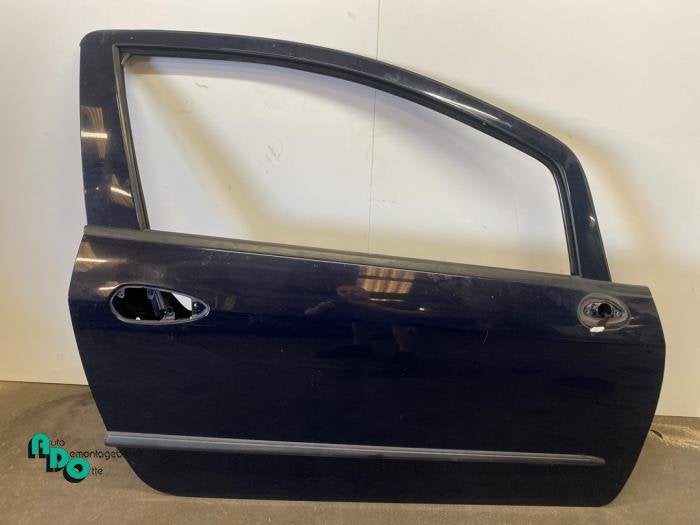 Portière 2portes droite d'un Fiat Punto Grande (Punto Grand, -, 3 mois de garantie, Utilisé, Porte