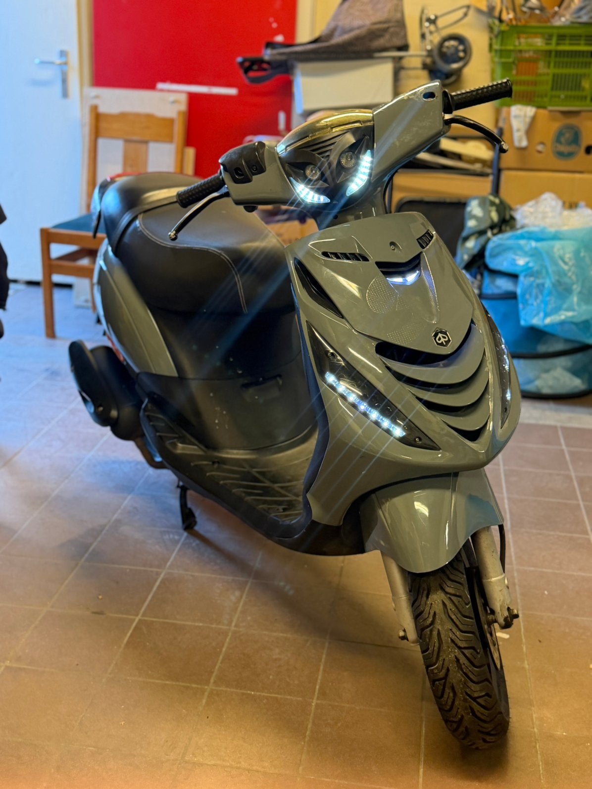 Piaggo zip sp met garantie !, Ophalen, Zo goed als nieuw, Zip