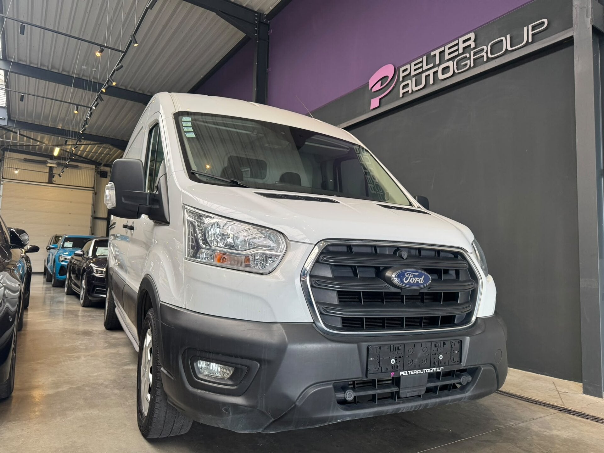 Ford Transit 2.0TDCi L3H2 Trend GPS Camera Trekhaak Btw inc, Achat, Euro 6, Entreprise, 3 places