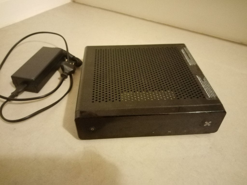 Proximus V5 TV-settopbox met afstandsbediening., Audio, Tv en Foto, Ophalen of Verzenden, Zo goed als nieuw, Decoder