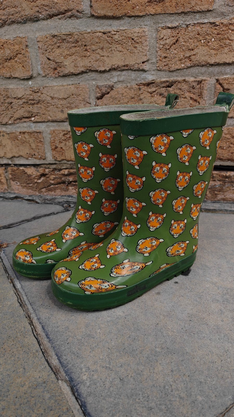 Bottes de pluie Dazzle avec motif tigre et os pour enfants,, Enfants & Bébés, Enlèvement, Bottes