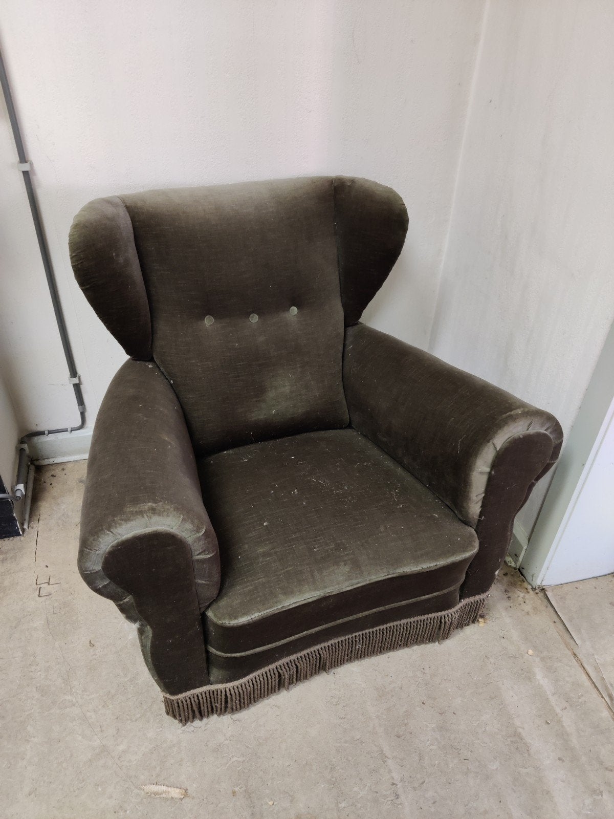 fauteuil ancien, Enlèvement, Utilisé