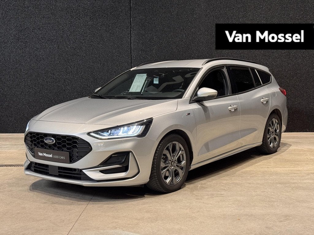 Ford Focus Clipper ST Line | AUTOMAAT | ACHTERUITRIJCAMERA |, Auto's, 1349 kg, Stof, Gebruikt, Euro 6
