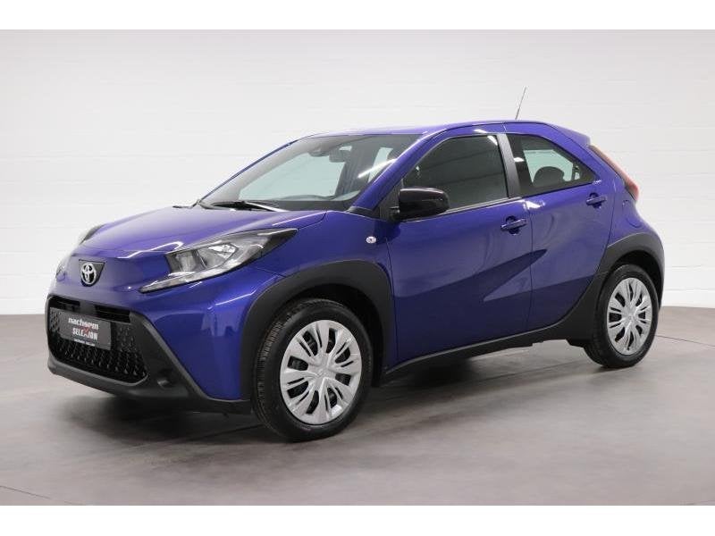Toyota Aygo X 1.0 play Toyota Aygo X Play 1.0 72ch, Achat, 998 cm³, Noir, Automatique