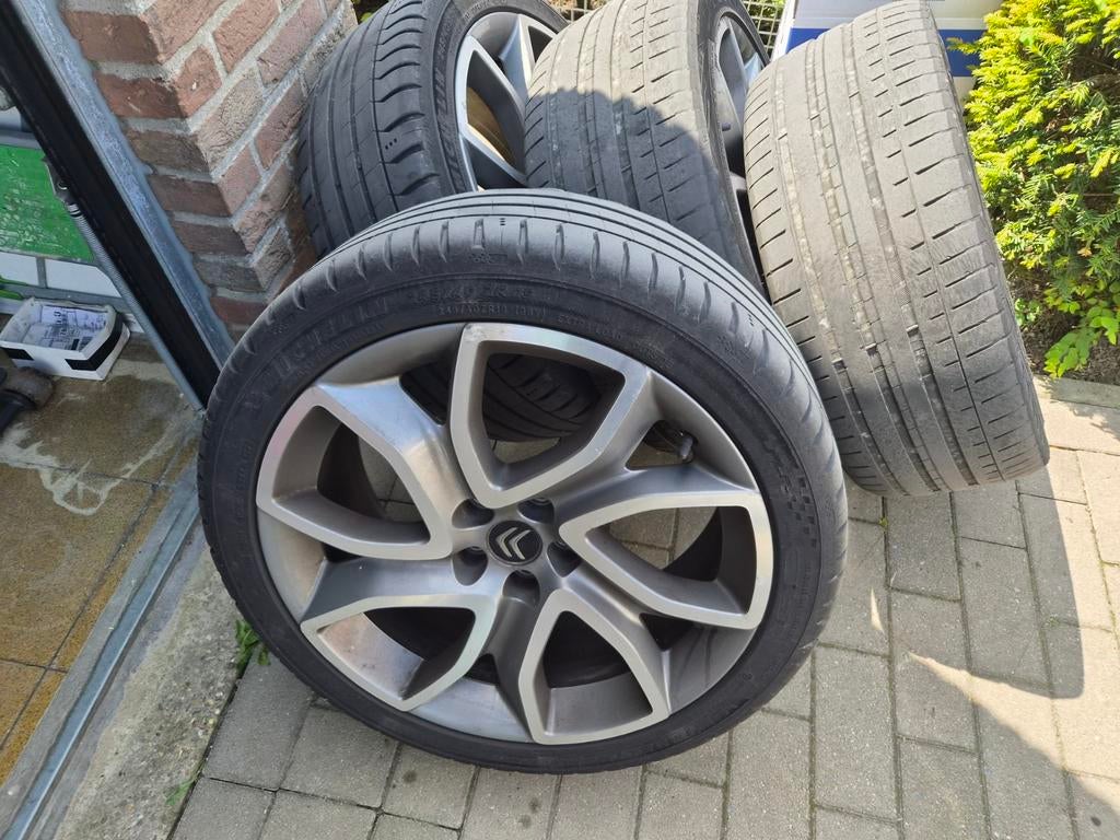 19'Inch Citroen C5 Velgen & Zomer Banden, Auto-onderdelen, Banden en Velgen, Personenwagen, Zomerbanden, Ophalen
