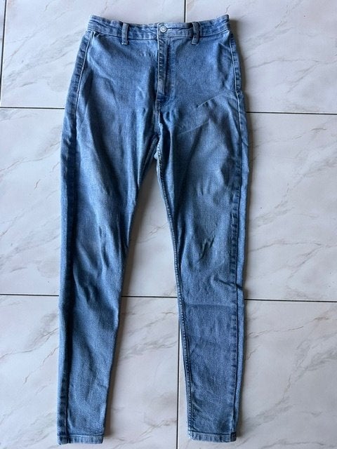 Jeans Bershka maat 38 (y0124), Blauw, W30 - W32 (confectie 38/40), Gedragen, Bershka