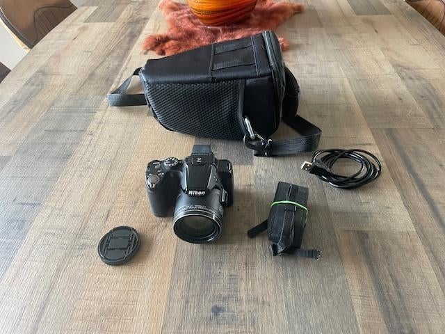 Nikon P510, TV, Hi-fi & Vidéo, Appareils photo numériques, Enlèvement ou Envoi, Compact, Comme neuf, 8 fois ou plus