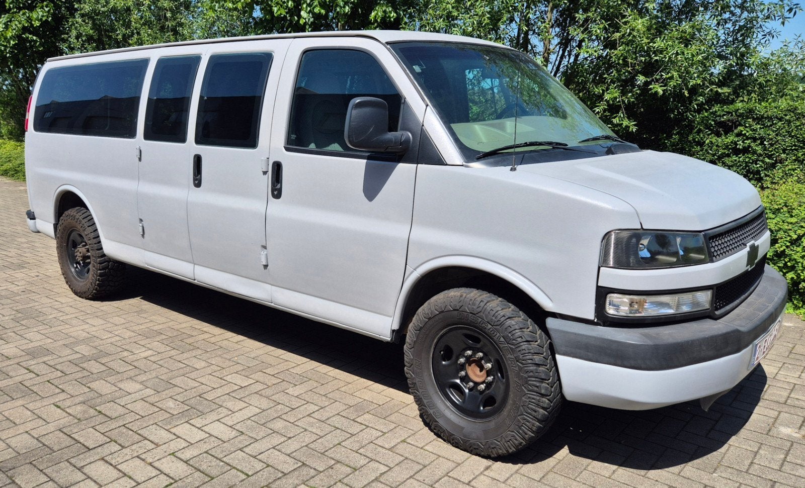 chevrolet express, Argent ou Gris, Beige, 2 places, Automatique