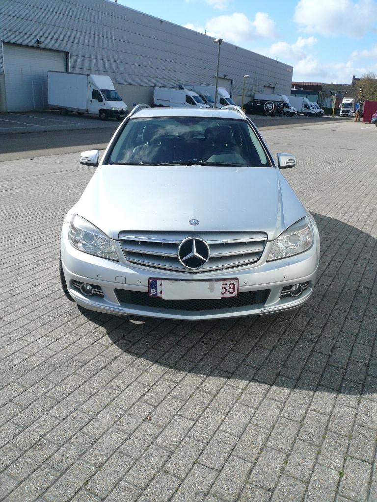 Mercedes c180 CGI Eur5 Essence, Autos, Mercedes-Benz, Particulier, Classe C, Essence, Euro 5, Break, 5 portes, Automatique, Argent ou Gris