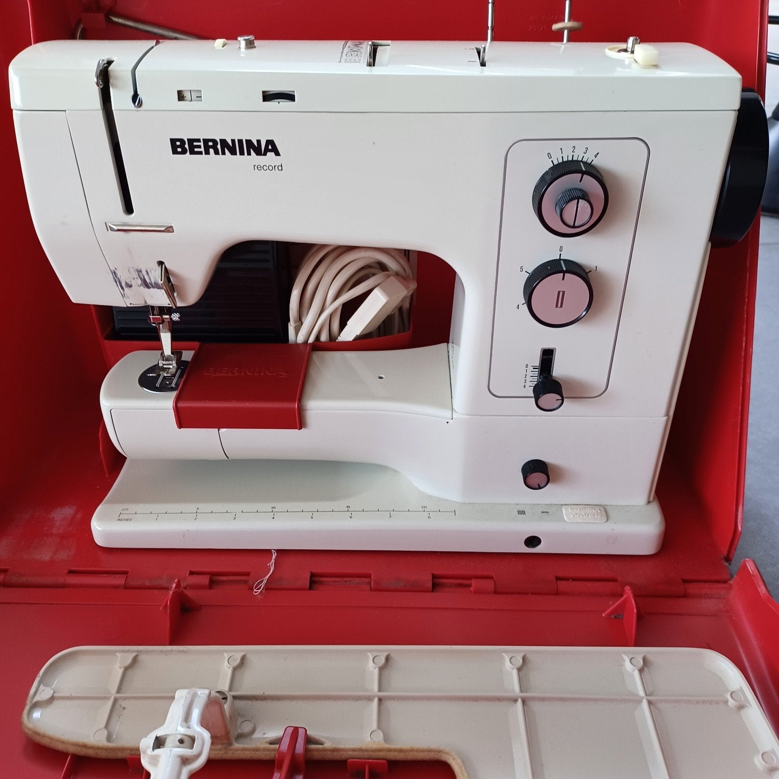 bernina naaimachine, Hobby en Vrije tijd, Ophalen, Gebruikt, Bernina, Naaimachine