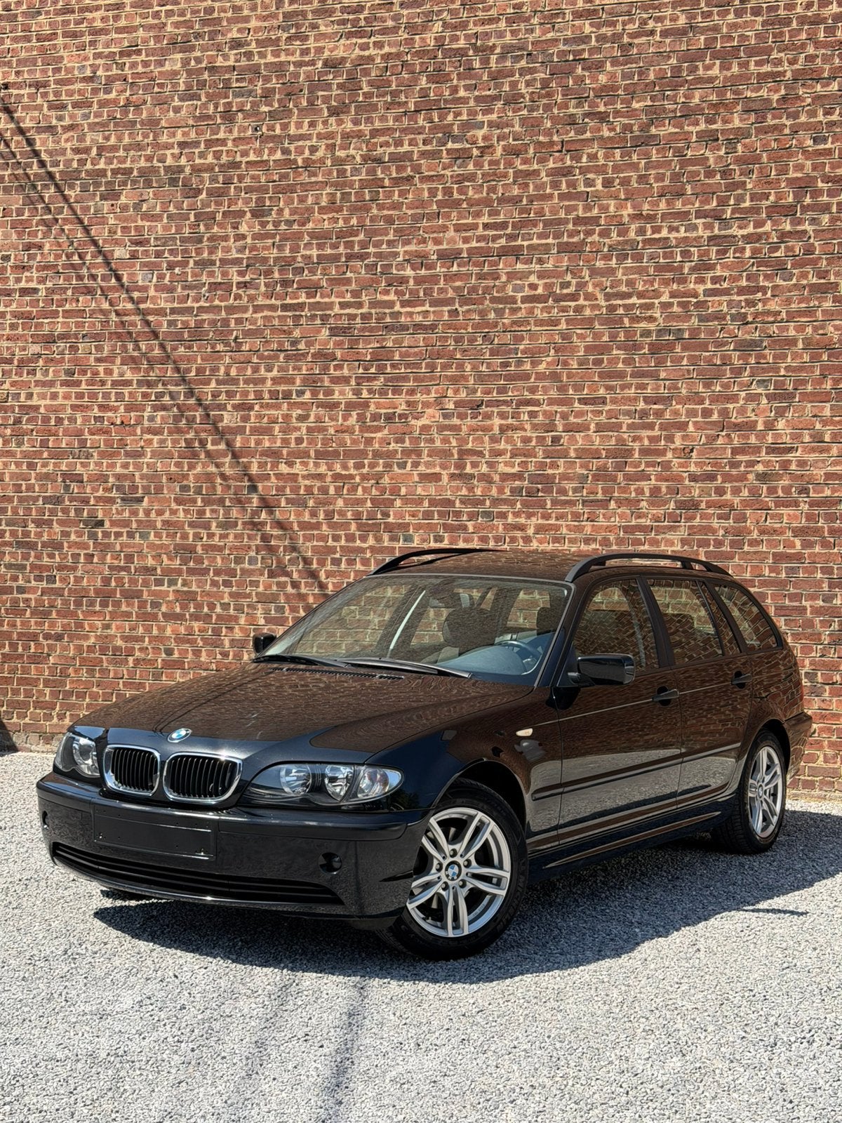Bmw 316i Benzine, 2700 kg, Zwart, 4 cilinders, Zwart