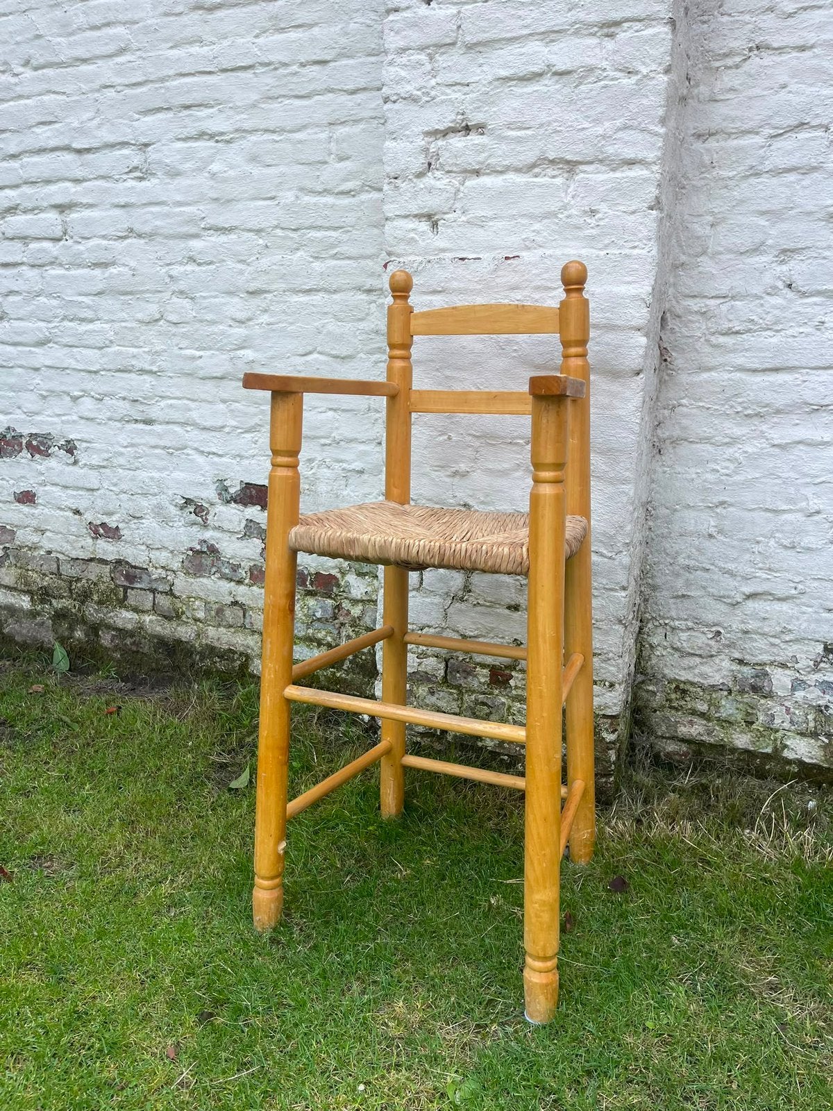 Houten kinderstoel met rieten zitting – Vintage, Ophalen, Zo goed als nieuw