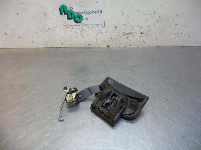 Poignée portière 2portes droite d'un Peugeot Partner (Part, -, Utilisé, -, Peugeot