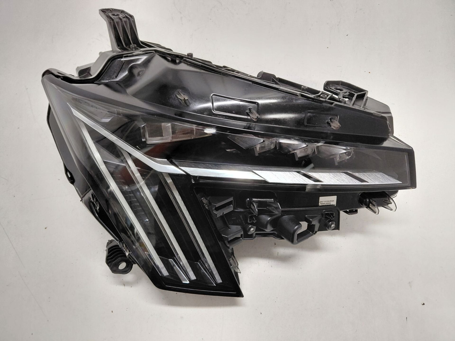 Peugeot 508 II Lift Koplamp Rechts 9848662780, Taurusavenue 1
2132 LS  Hoofddorp, NL, Gebruikt, Contact.group@renault.com, Stellantis N.V.