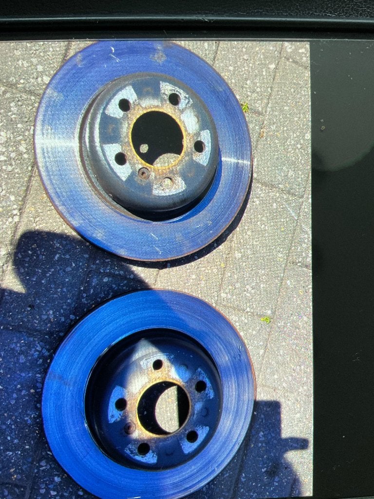 2 Disques de frein + Plaquettes AV pour BMW, Ophalen, Gebruikt, BMW