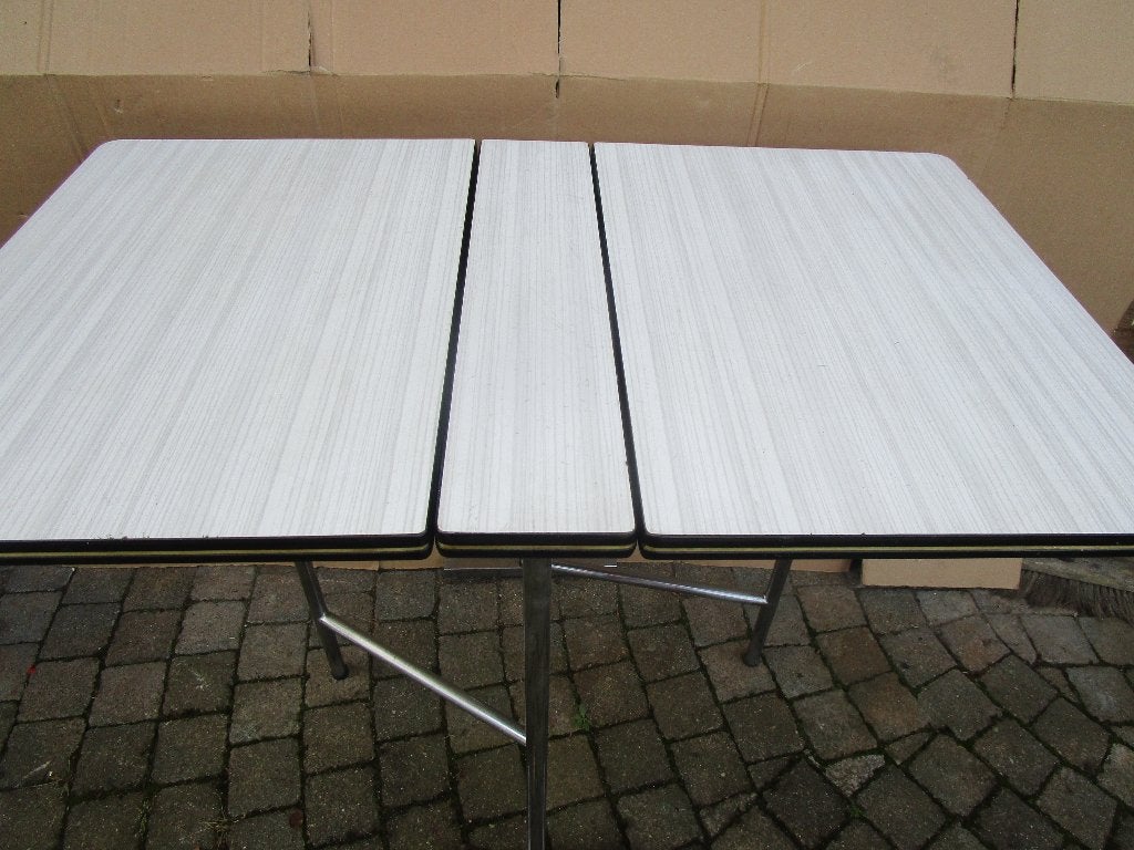 Vintage plooibare formica tafel, Ophalen