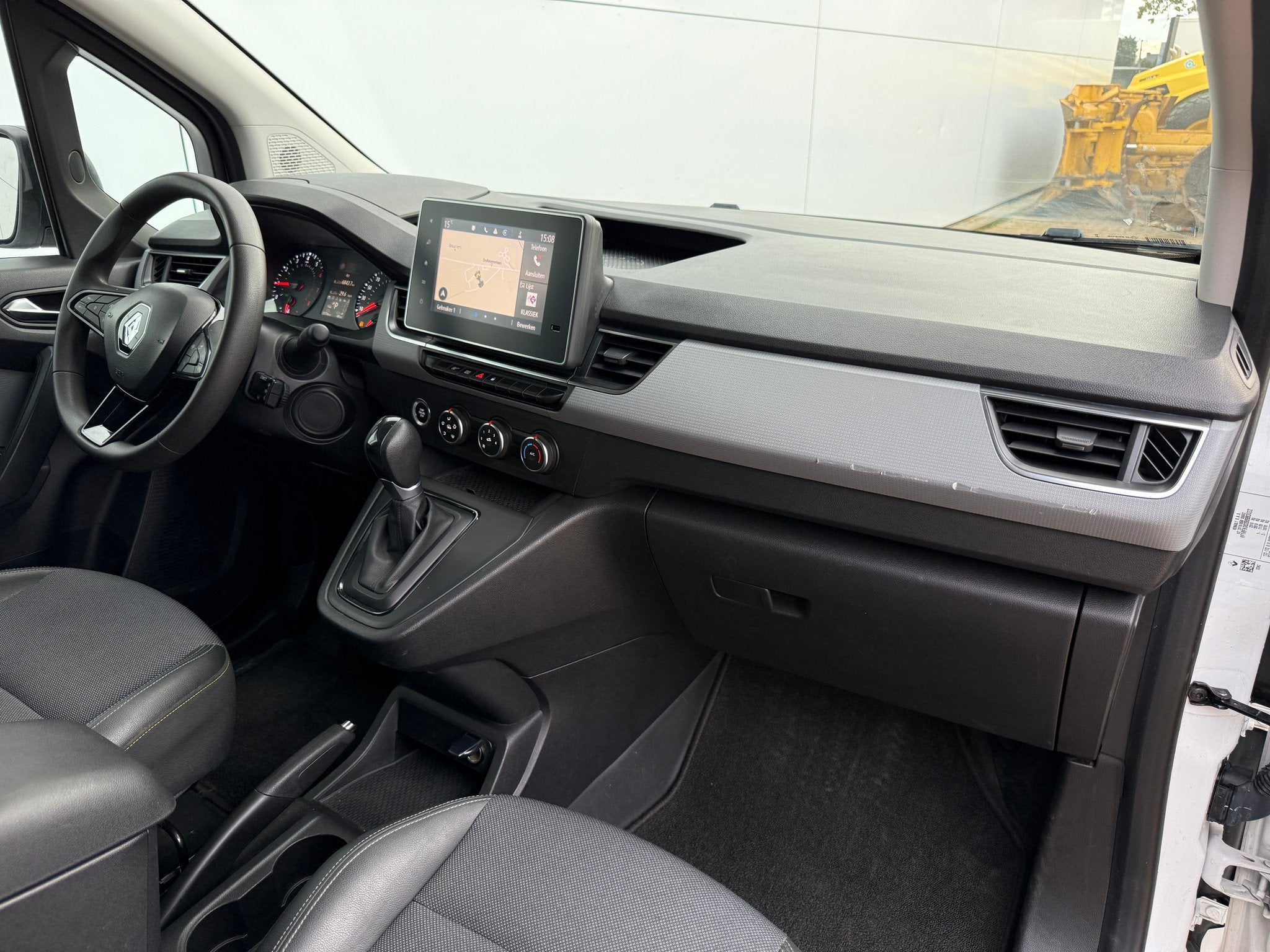 Renault Kangoo 1.3 TCe 130 EDC Automaat L1 1,5t Trekhaak Air, Automaat, Gebruikt, Euro 6, 4 cilinders