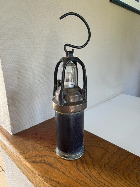 Elektrische mijnwerkerslamp 1920 - 1950, Antiek en Kunst, Ophalen