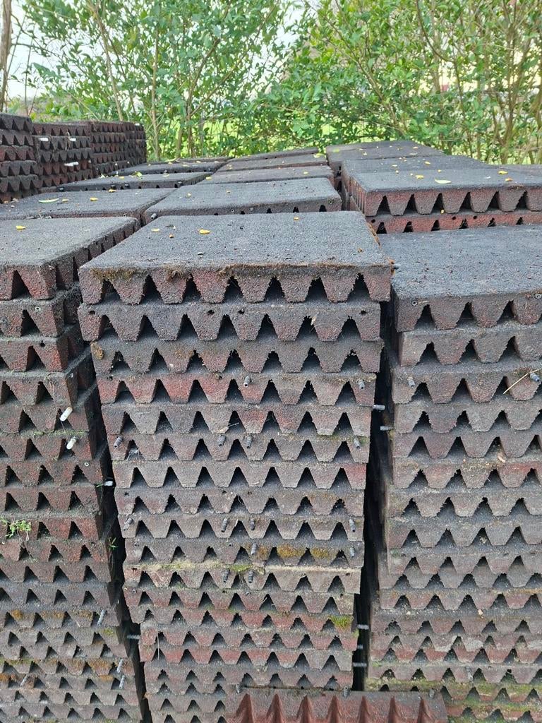 750 rubberen tegels 50x50x6 cm staltegels stalmatten, Tuin en Terras, Bergingen en Tuinkasten, Ophalen