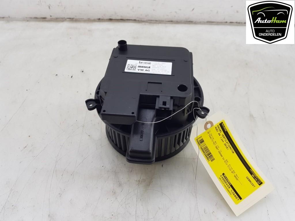 KACHEL VENTILATORMOTOR Audi A4 Avant (B9) (01-2015/10-2019), Gebruikt, Audi