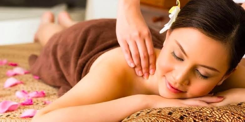 Vrijwillige massage beschikbaar, Ophalen of Verzenden