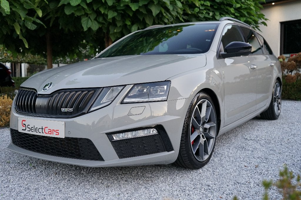 SKODA OCTAVIA RS 245 ~ MANUEL ~ 1 PROPRIÉTAIRE, Autos, Argent ou Gris, Achat, Entreprise, Garantie prolongée