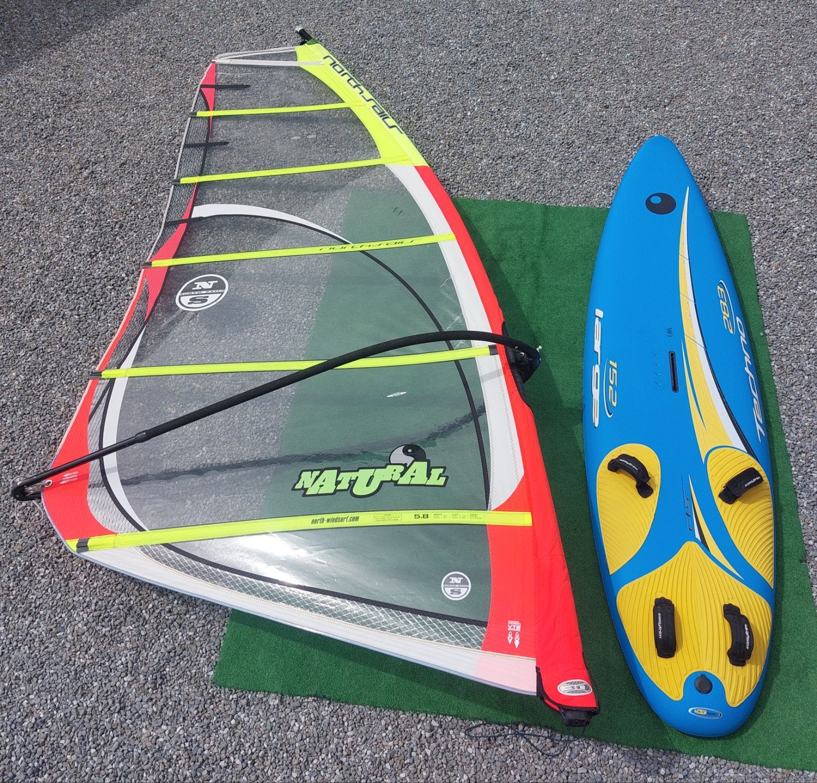 Windsurf BIC Techno 283 Large 1528 lit. complet, voile 5.8, Sports nautiques & Bateaux, Ensemble complet, Enlèvement, Utilisé