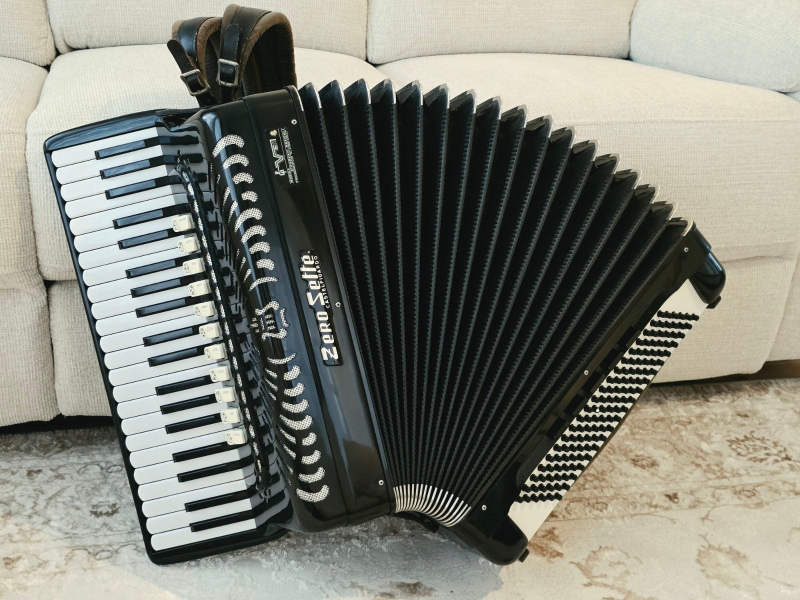 Accordeon ZeroSette 4 chorig & 120 bassen, Muziek en Instrumenten, Ophalen of Verzenden, Met koffer