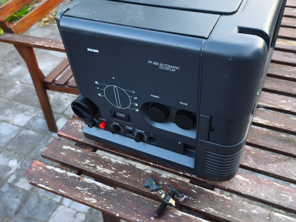 Bauer projector, Ophalen, Projector