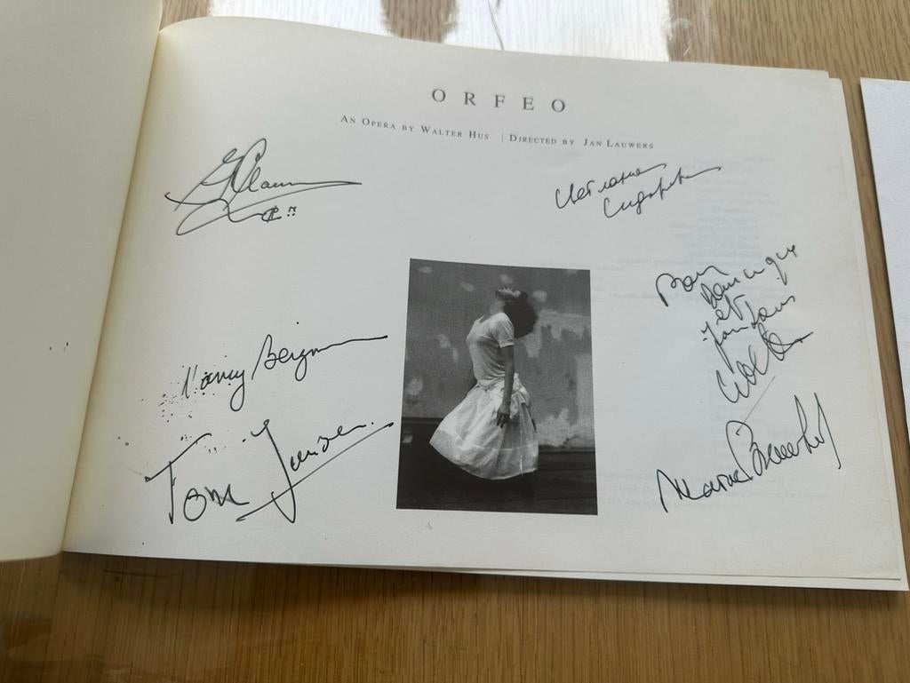 Gesigneerd operaboek, Ophalen of Verzenden, Zo goed als nieuw