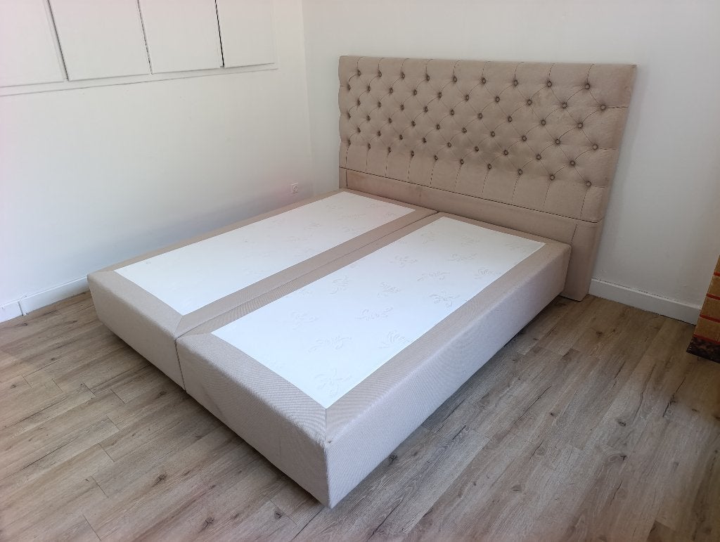 Boxspring 200x200 €275 LEVERING GRATIS, Ophalen