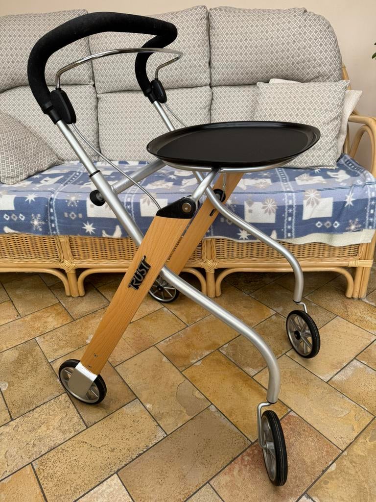 Loophulp Trustcare -, Diversen, Rollators, Ophalen, Opvouwbaar, Zo goed als nieuw