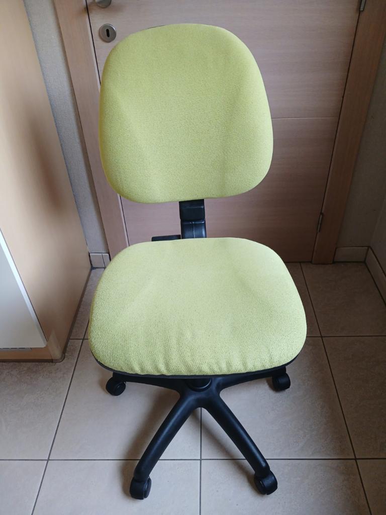 Bureaustoel, Ophalen, Bureaustoel