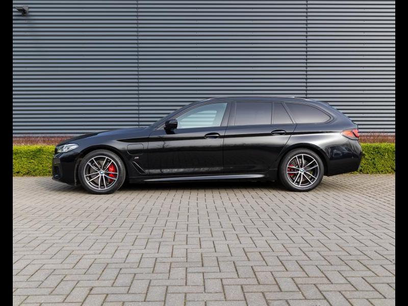 BMW Serie 5 530 Touring, 42 g/km, 216 kW, Noir, Automatique