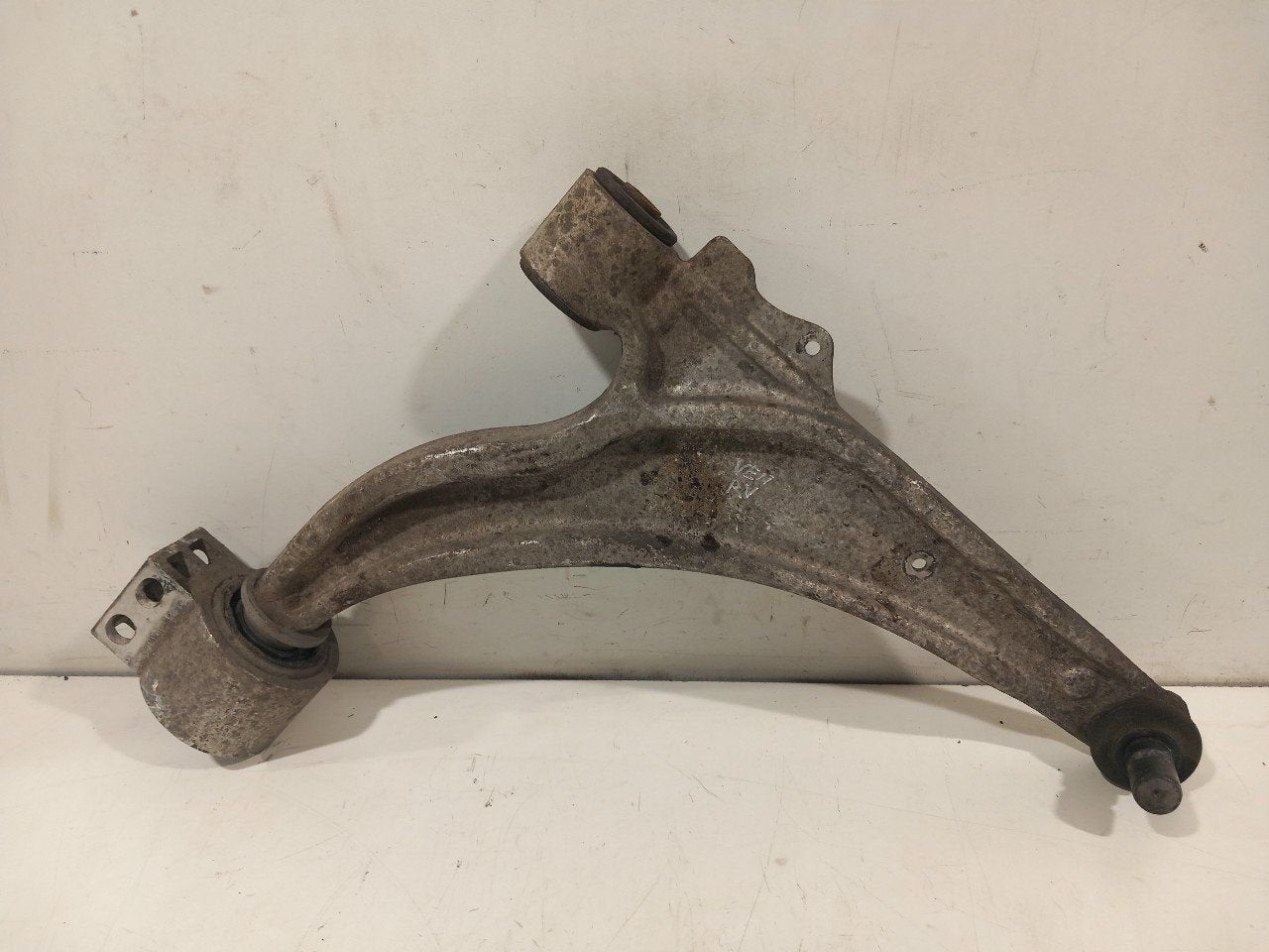 Draagarm rechts voor Opel Zafira, Onderdelen@venauto.nl, Van der Ven Autorecycling B.V., Gebruikt, Ettenseweg 76, 4706 PB Roosendaal, The Netherlands